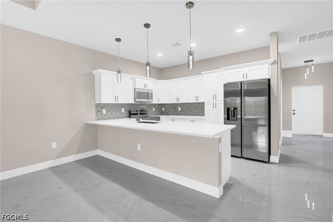 Building Photo - 715 Bering Ave S