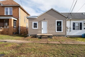 Building Photo - 2008 Pride Ave