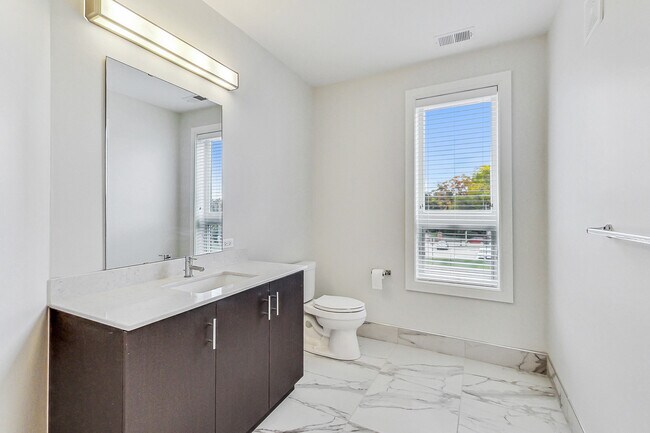 Building Photo - 555 Roger Williams Ave