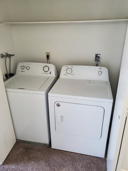 Washer & Dryer included. - 1710 Oldfield Way