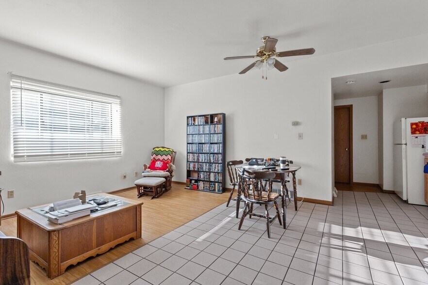 Building Photo - 569 Woodmont Ave
