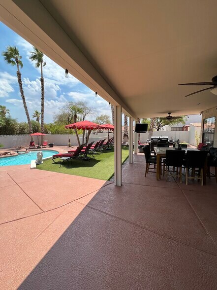 Building Photo - 7430 Rancho Destino Rd