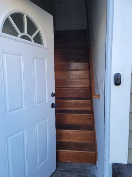 Building Photo - 46 Harvard St