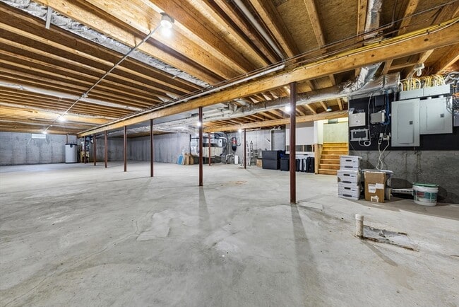 Building Photo - 9 Ridge Rd