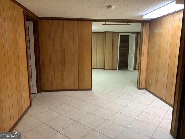 Building Photo - 3543 Simpson Farm Dr SE