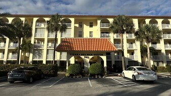 Building Photo - 951 De Soto Rd