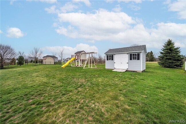 Building Photo - 17 Knoche Wy