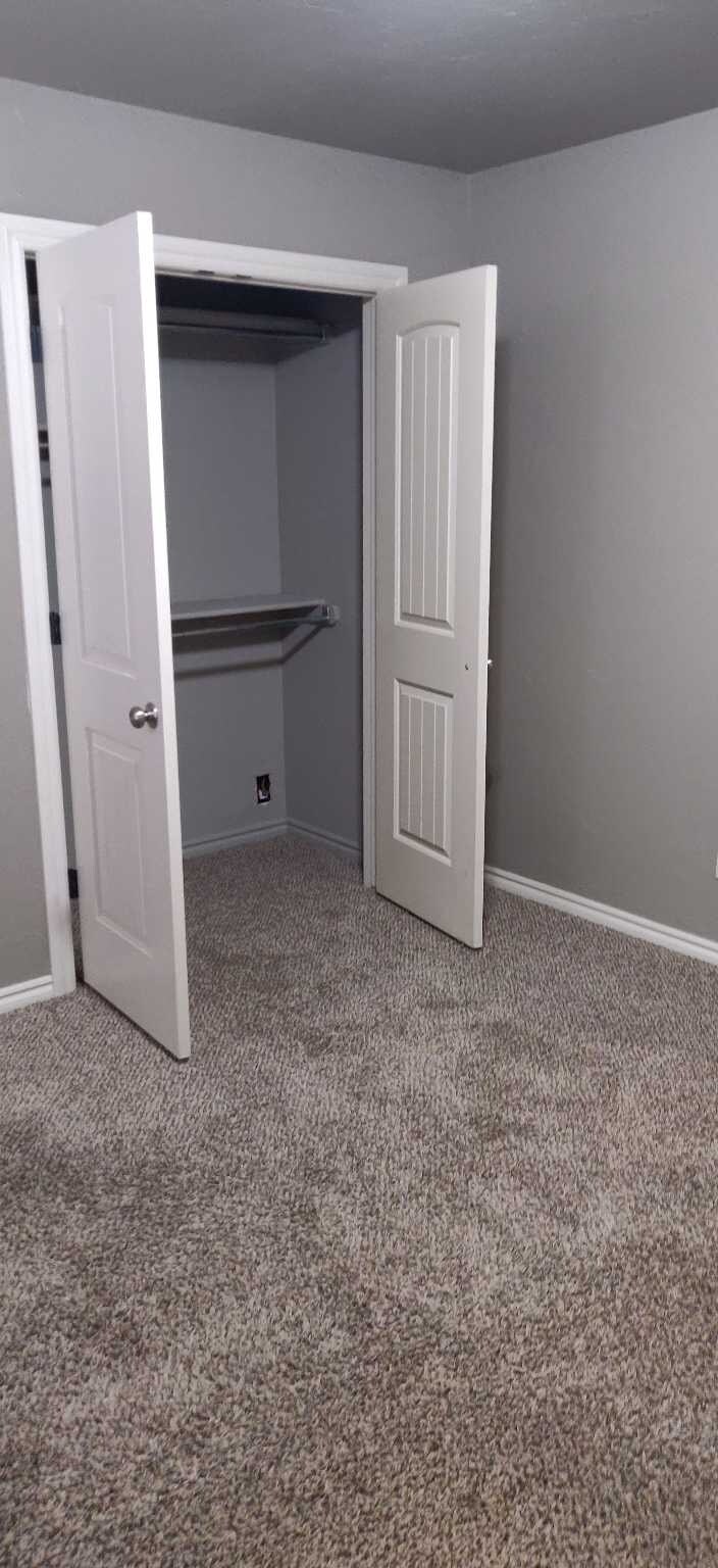 Building Photo - 209 Ashley Dr