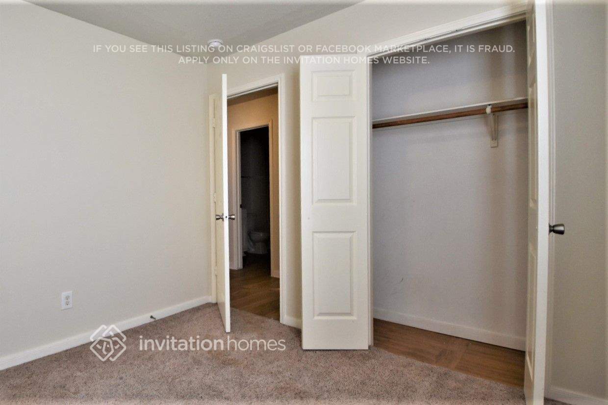 Building Photo - 4043 Pedernales River Ln