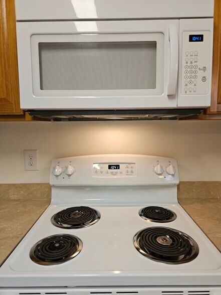 Building Photo - 112 Minnow Dr