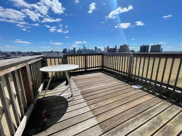 Building Photo - 310 Palisade Ave