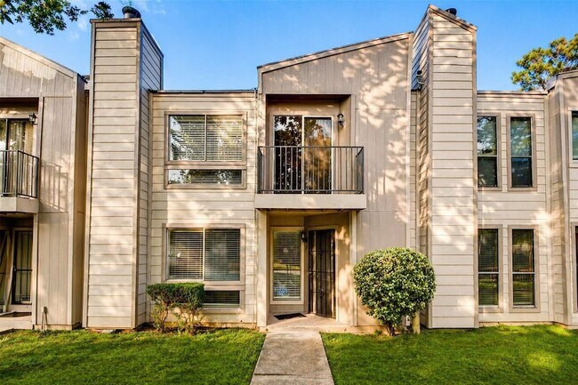 Building Photo - 17202 Imperial Valley Dr