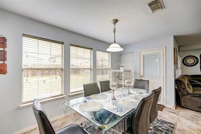 Building Photo - 21030 Kenna Cove Ln