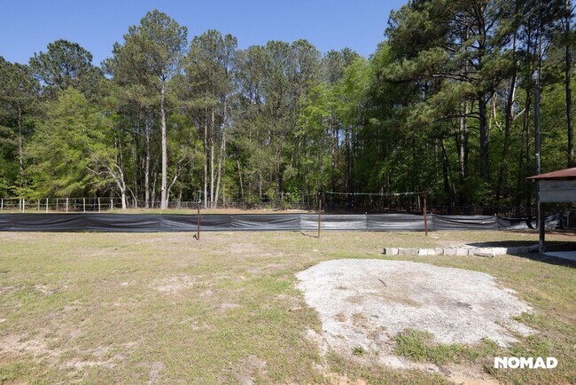 Building Photo - *BRAND NEW* 3 Bedroom Single Family – Mode...