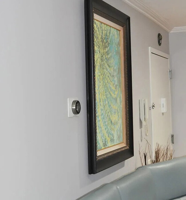 Building Photo - 2072 Ocean Ave