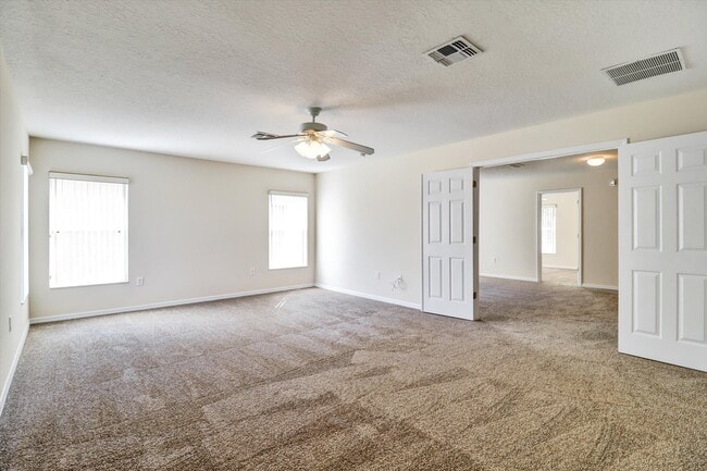 Building Photo - 2719 Portchester Ct