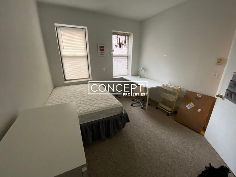 Building Photo - 772 Columbus Ave