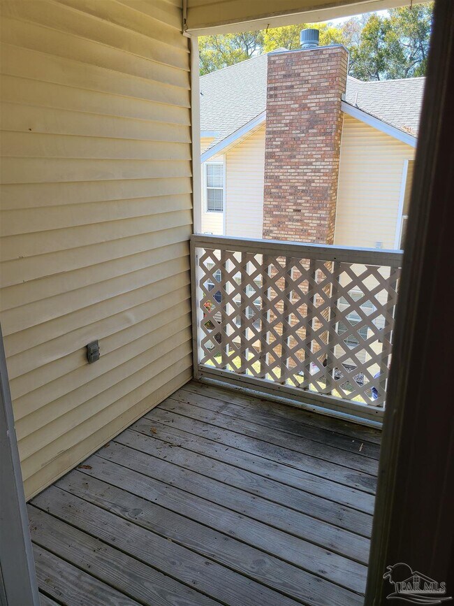 Building Photo - 501 E Burgess Rd