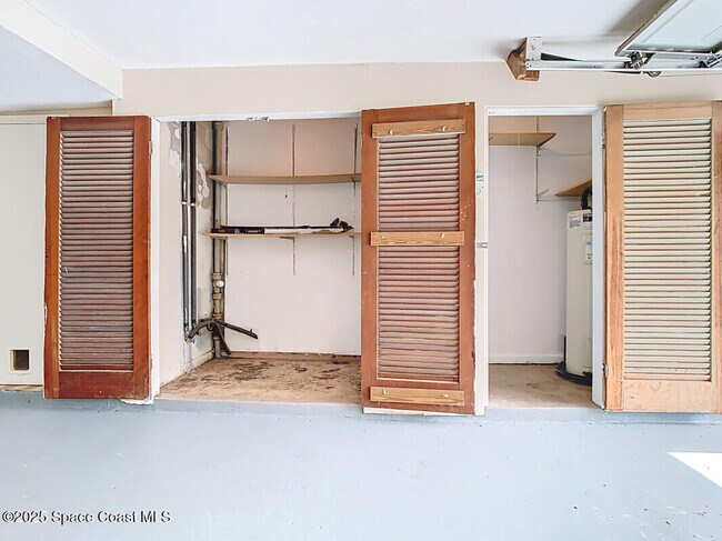 Building Photo - 1590 Hilldale Rd