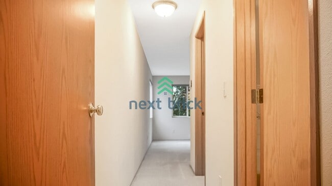 Building Photo - 3 Bed 2.5 Bath Townhouse Available for Rent!