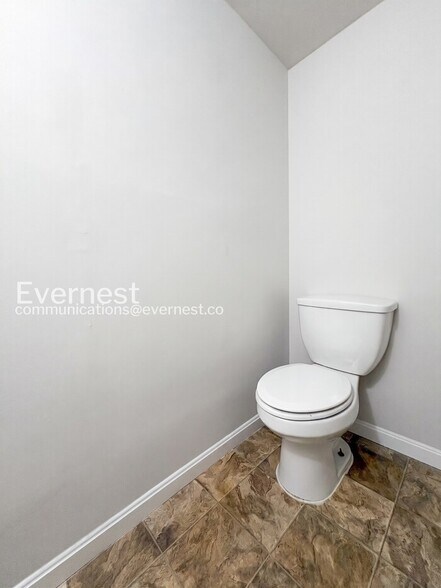 Building Photo - 14806 Bryan Ct