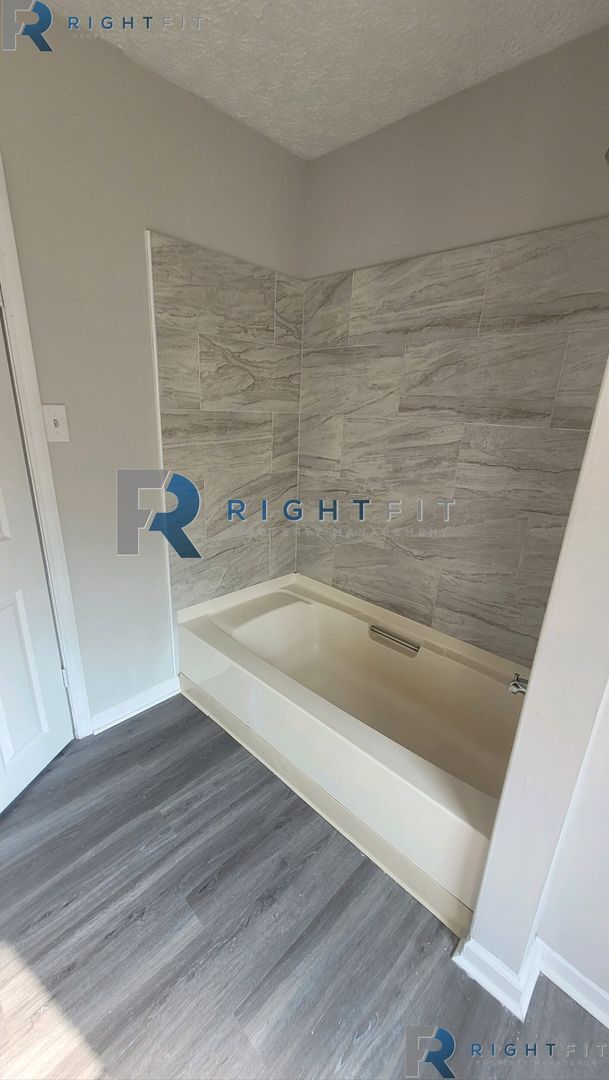 Building Photo - Stop! Look no further. Make this rental property, yours!