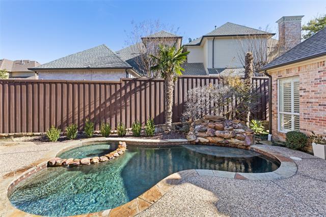 Building Photo - 5276 Longvue Dr
