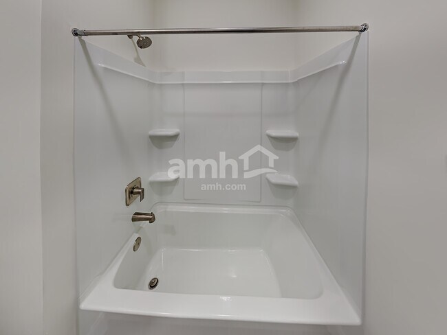 Building Photo - 3341 S 2580 W