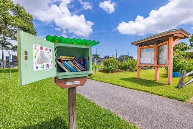 Building Photo - 946 Virginia St