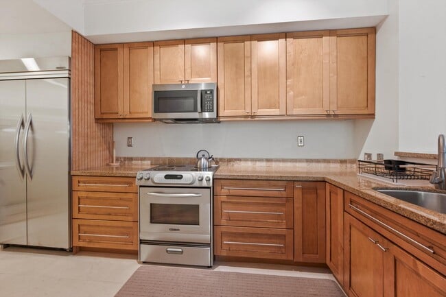 Building Photo - 11780 St Andrews Place