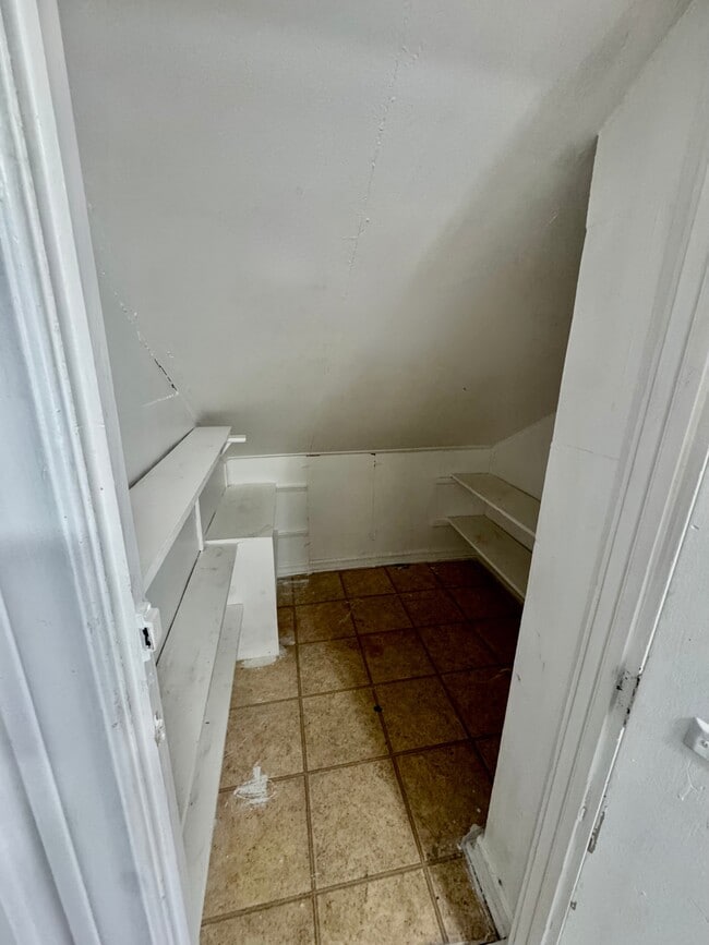 Building Photo - 15030 Rossini Dr