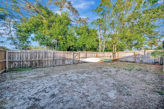 Building Photo - 5025 9th Ave S