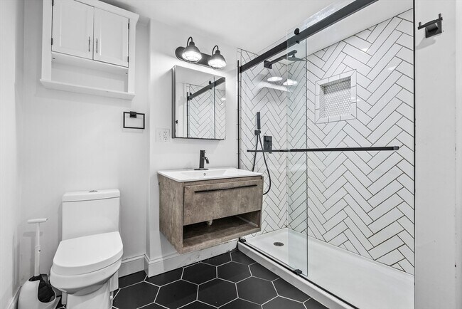 Building Photo - 40 Seaview Ave