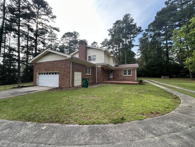 Building Photo - 15317 Marvin Rd