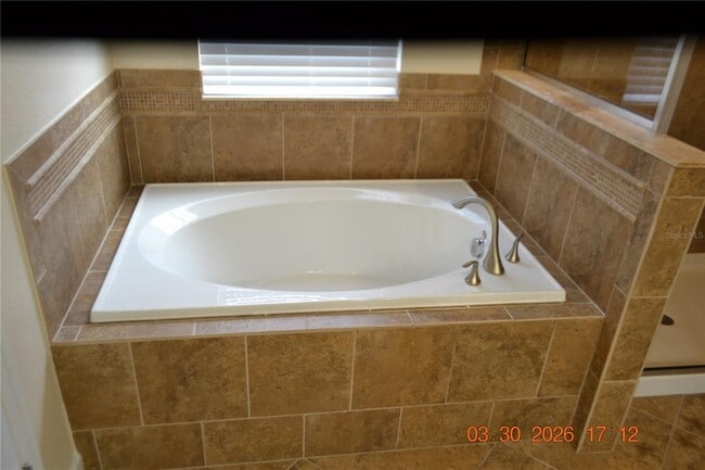 Building Photo - 19347 Paddock View Dr