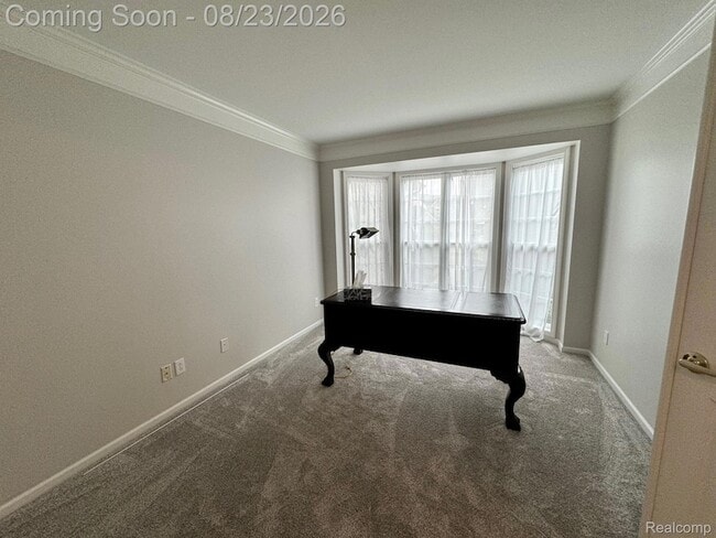 Building Photo - 39494 Village Run Dr