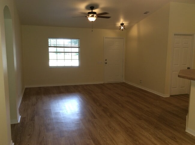 Building Photo - 4254 Whistlewood Cir