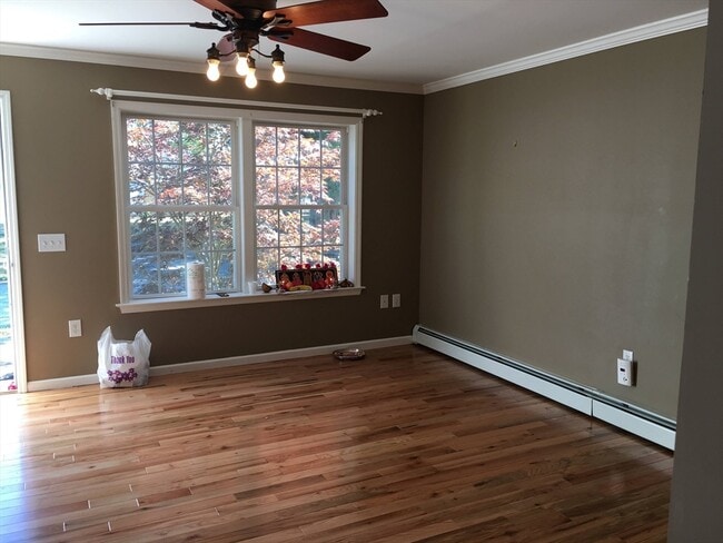 Building Photo - 37 Glen Ave