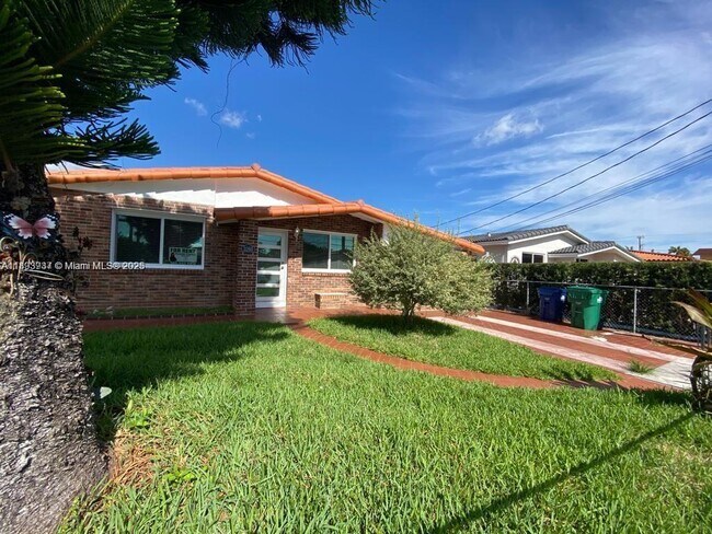 Primary Photo - 3260 SW 87th Pl