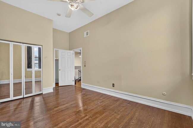 Building Photo - 2400 Baynard Blvd