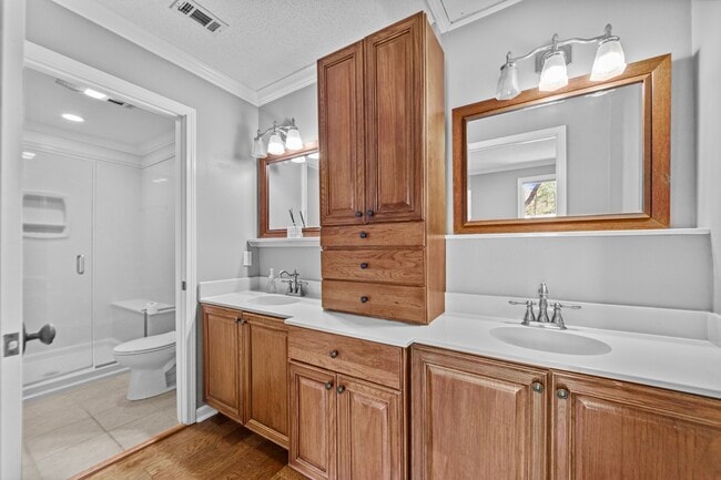Building Photo - 1062 Conley Cir