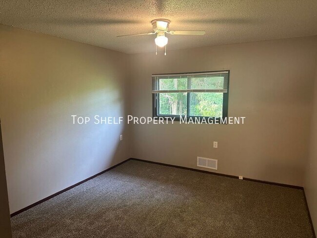 Building Photo - 1330 Williams St