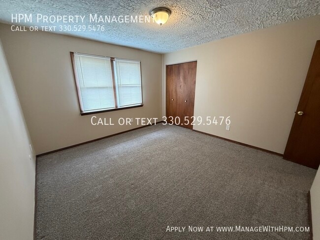 Building Photo - 2341 Ansley St
