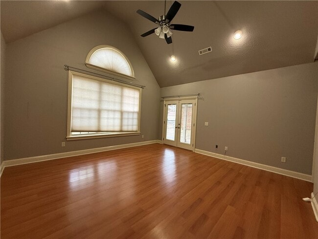 Building Photo - 4600 S Old Wire Rd