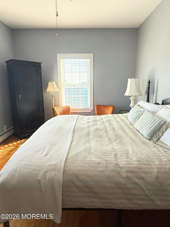 Building Photo - 20 Woodland Ave