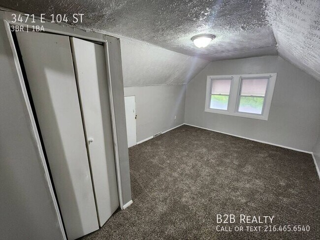 Building Photo - 3471 E 104th St