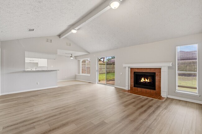 Building Photo - 1310 Mossridge Dr