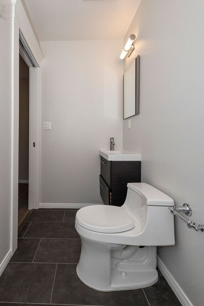 Building Photo - 3463 Plata St