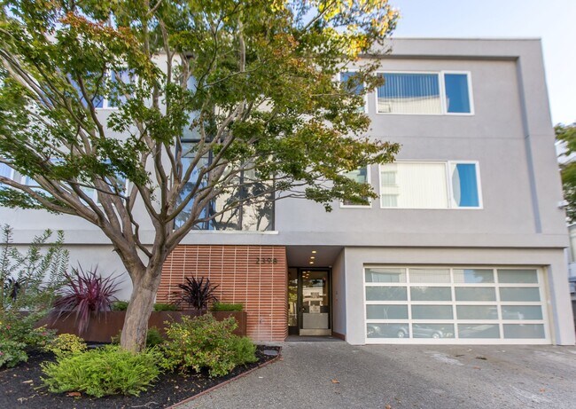 Building Photo - Audubon