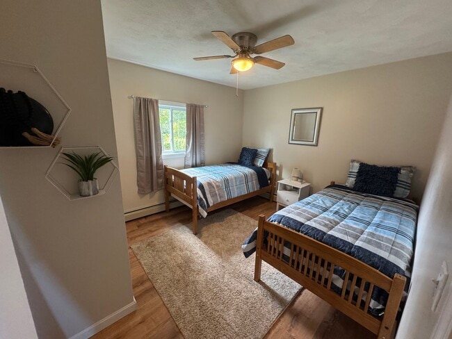 Building Photo - Winter Rental - Furnished 2 Bedroom Rental...